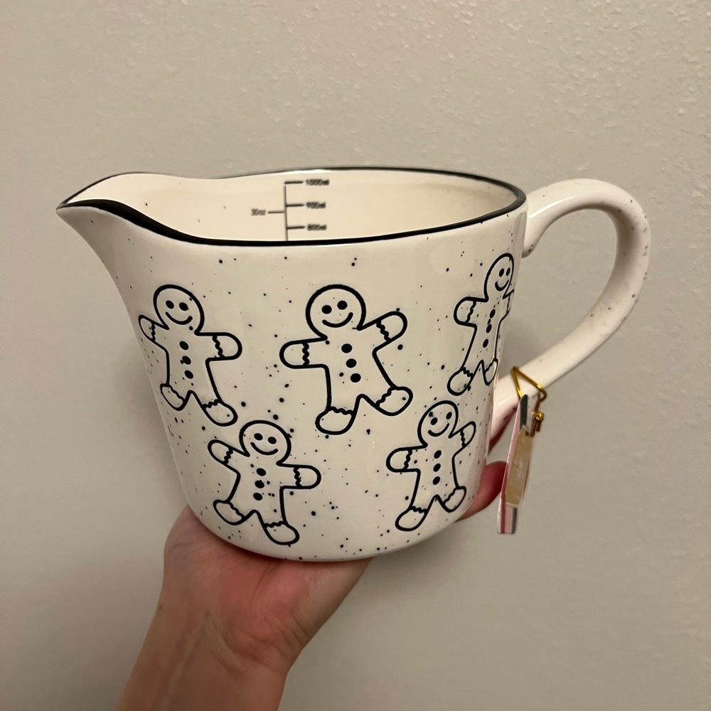 The Bake Shop Holiday Ceramic Gingerbread Man Measuring Cup ~ Brand New